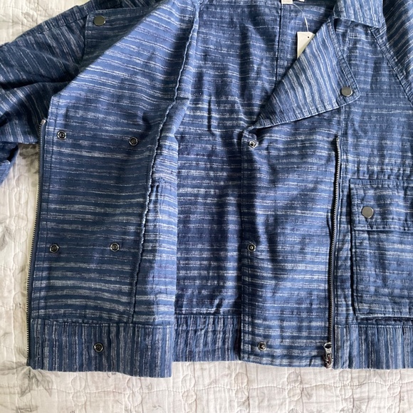 NWT Ann Taylor LOFT Denim Moto Jacket Blue Stripe Turn-up Sleeves Pockets Snaps - Picture 8 of 8